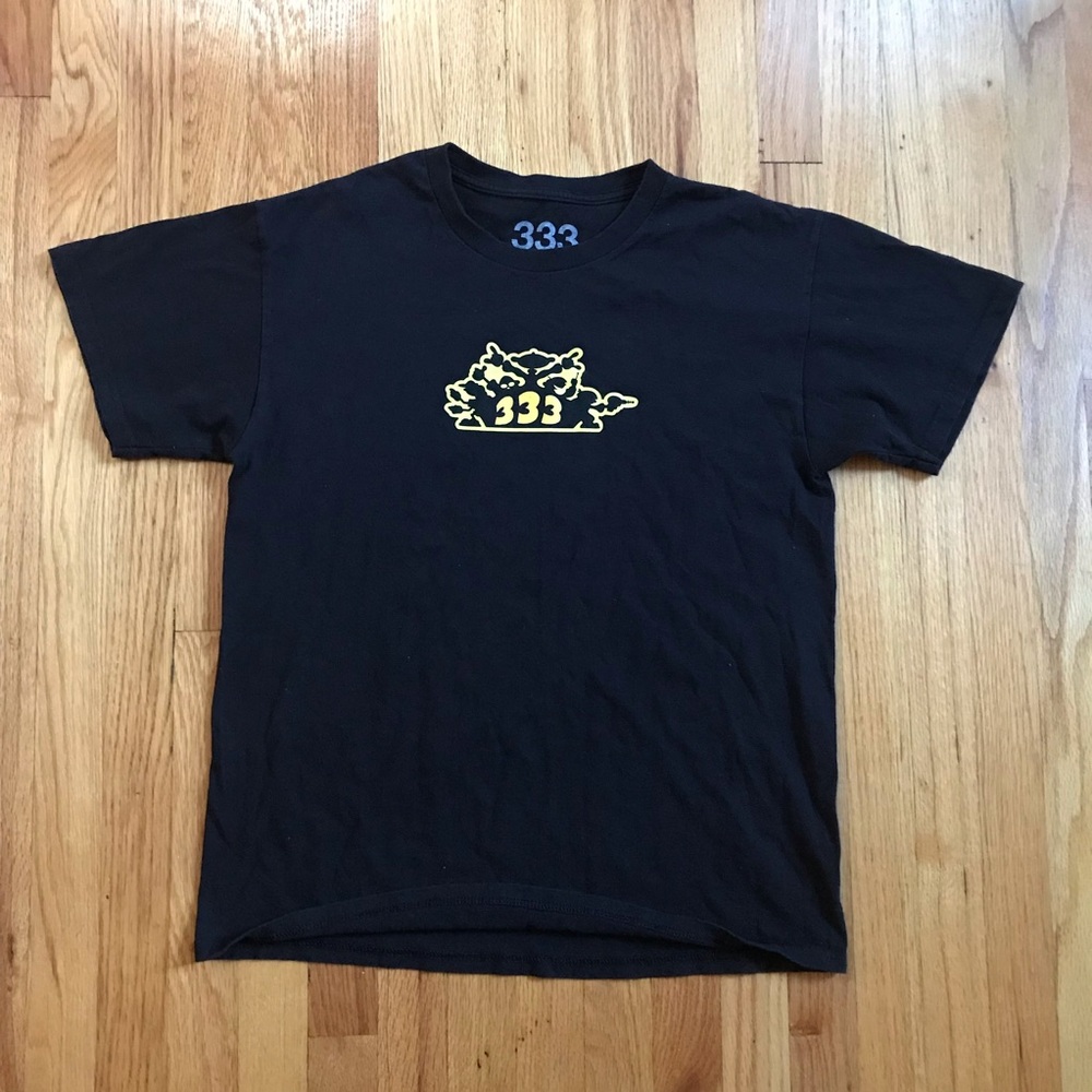 Half Evil 333 Black Short-Sleeve T-Shirt Yellow Graphic Large